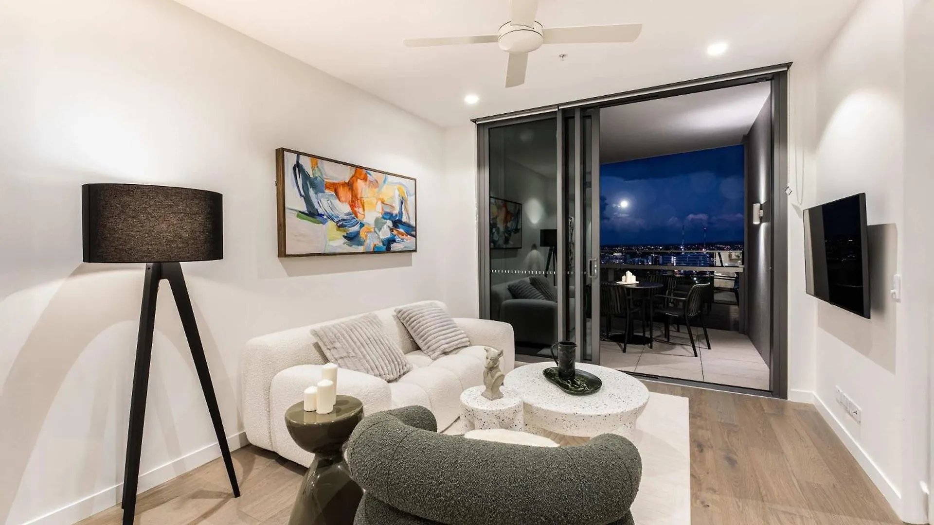 1Br Ny Style Casino Residence - Skywalk Terrace location